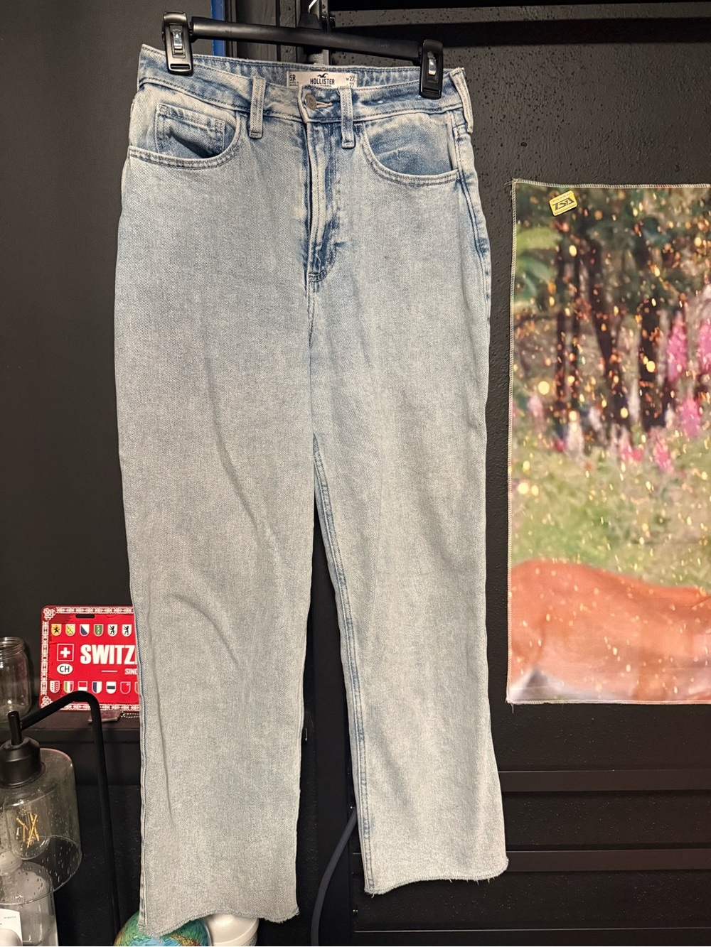 Embroidered Light Wash Women’s Jeans
